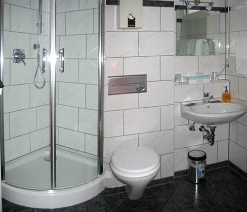 Stadthotel-Garni Neuwied Zewnętrze zdjęcie