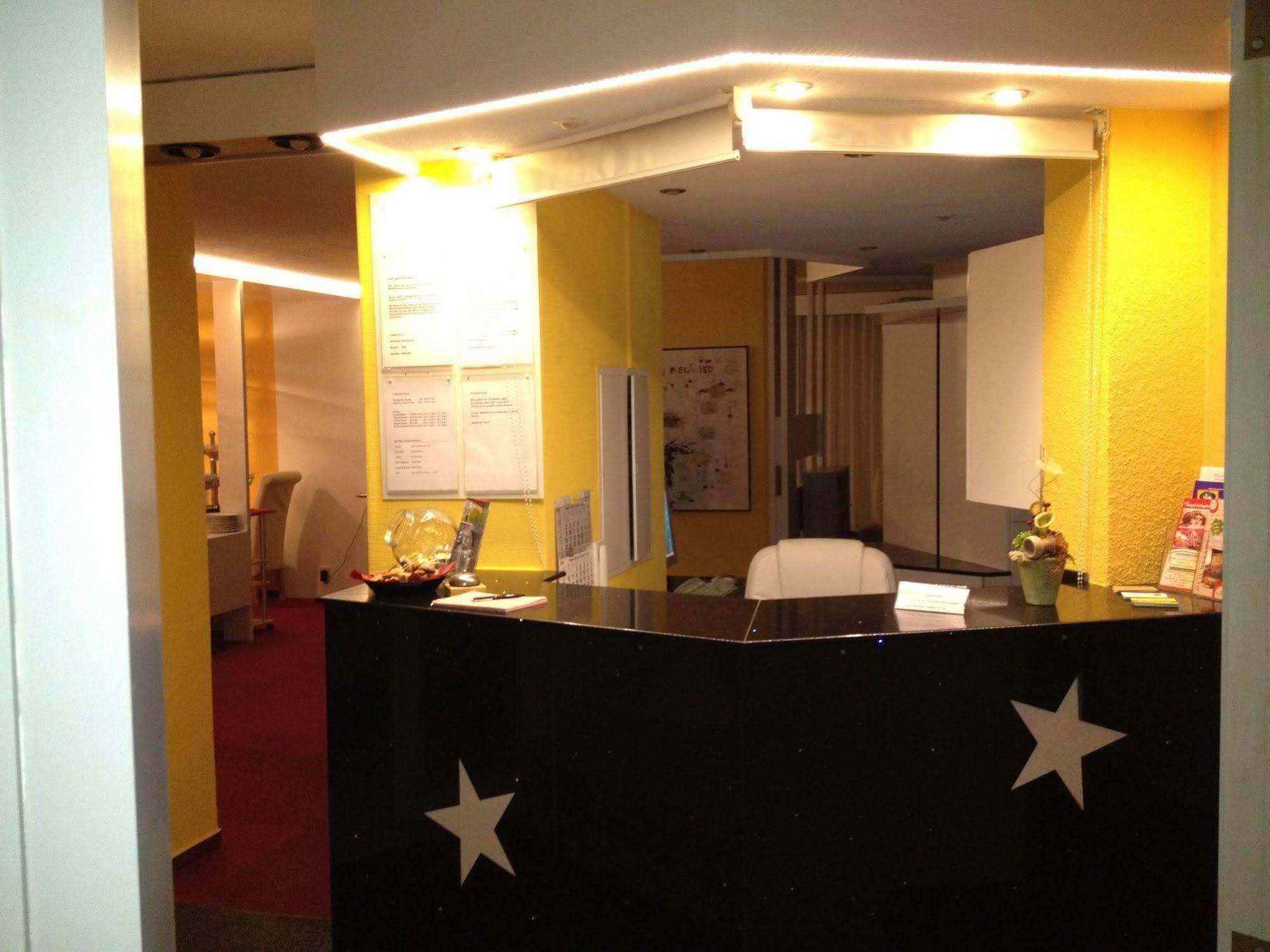Stadthotel-Garni Neuwied Zewnętrze zdjęcie
